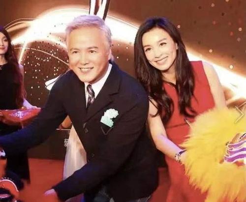 娱乐界最佳吃瓜达人,她如何成为娱乐圈风向标